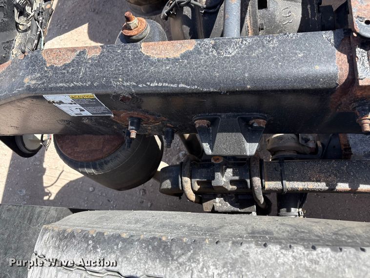 image for item FC2108 2013 Peterbilt 386 semi truck