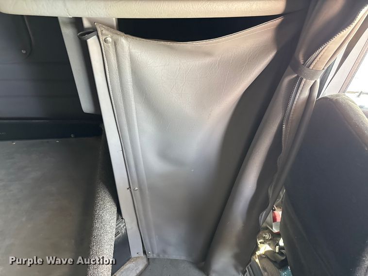 image for item FC2108 2013 Peterbilt 386 semi truck