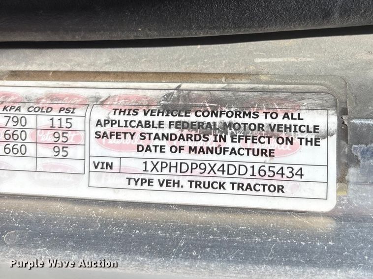 image for item FC2108 2013 Peterbilt 386 semi truck