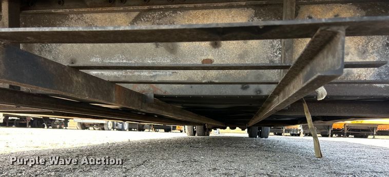 image for item FC5021 1999 Kentucky dry van trailer