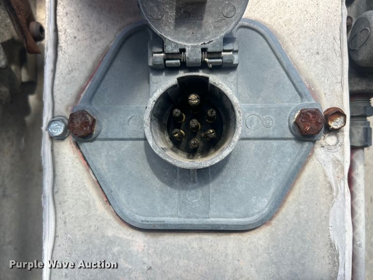 image for item FC5022 1998 Kentucky dry van trailer