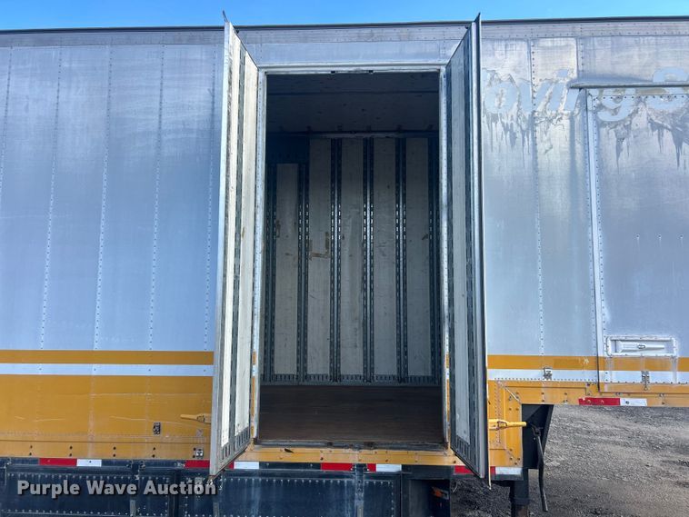 image for item FC5022 1998 Kentucky dry van trailer