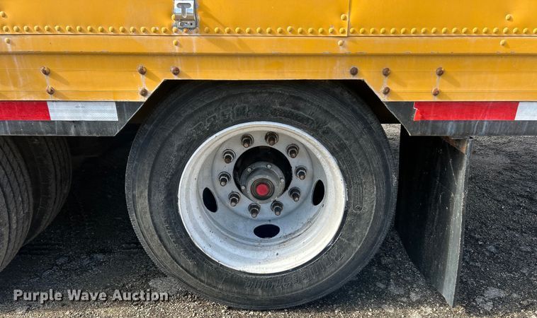 image for item FC5022 1998 Kentucky dry van trailer