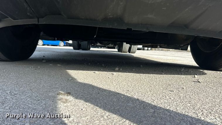 image for item FC5188 2018 Freightliner Cascadia semi truck