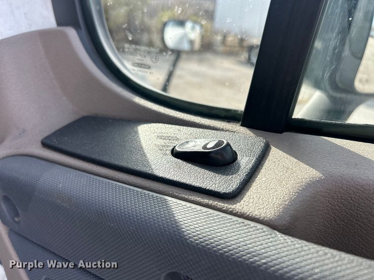 image for item FC5188 2018 Freightliner Cascadia semi truck