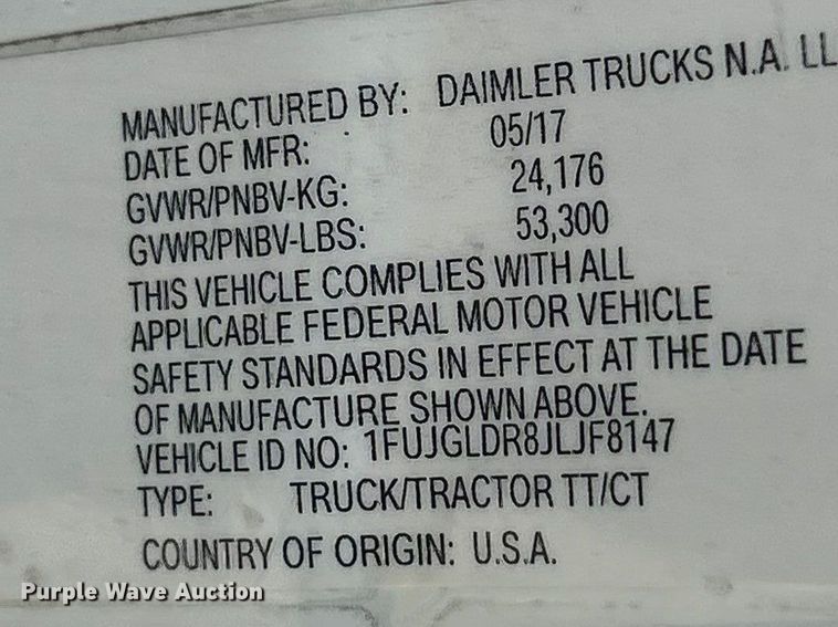 image for item FC5188 2018 Freightliner Cascadia semi truck