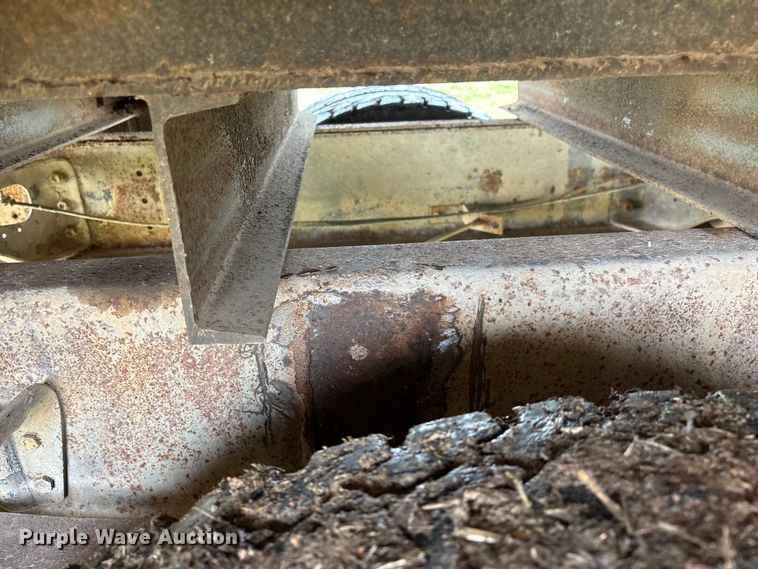 image for item FG0130 1994 International 4900 utility / service truck