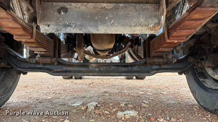 image for item FG0134 1990 Mitsubishi FM555 truck cab and chassis