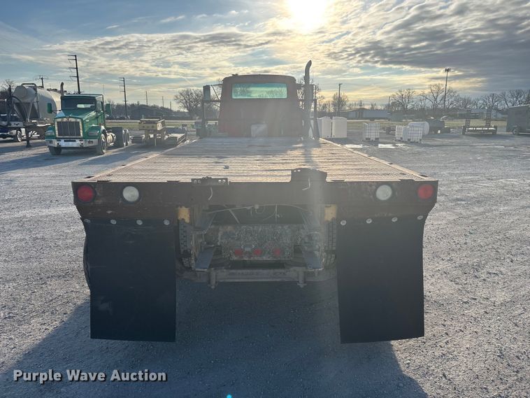 image for item FG0166 1997 Ford L8000 flatbed truck