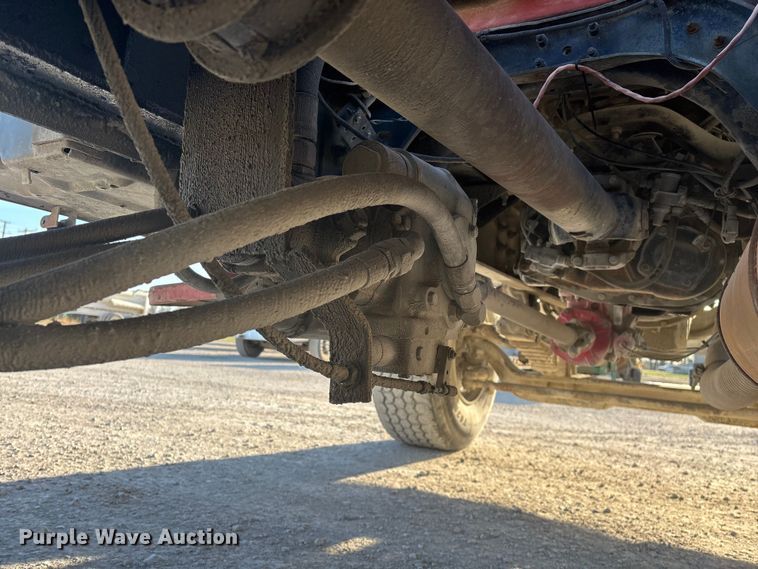 image for item FG0166 1997 Ford L8000 flatbed truck