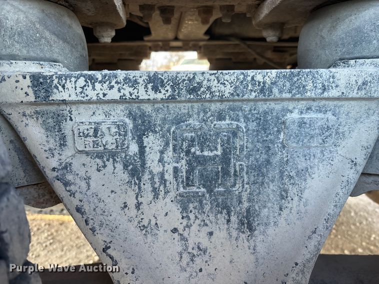 image for item FG0166 1997 Ford L8000 flatbed truck