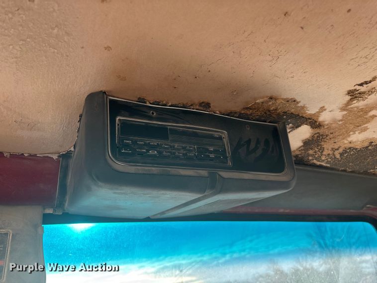 image for item FG0166 1997 Ford L8000 flatbed truck