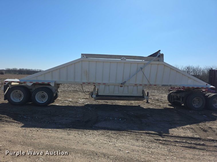 image for item FI0875 2015 Armor Lite SBD40LT bottom dump trailer
