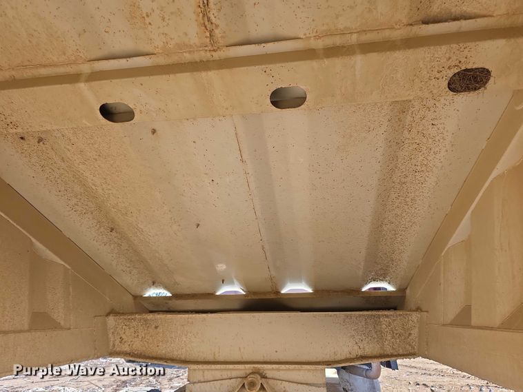 image for item FI0875 2015 Armor Lite SBD40LT bottom dump trailer