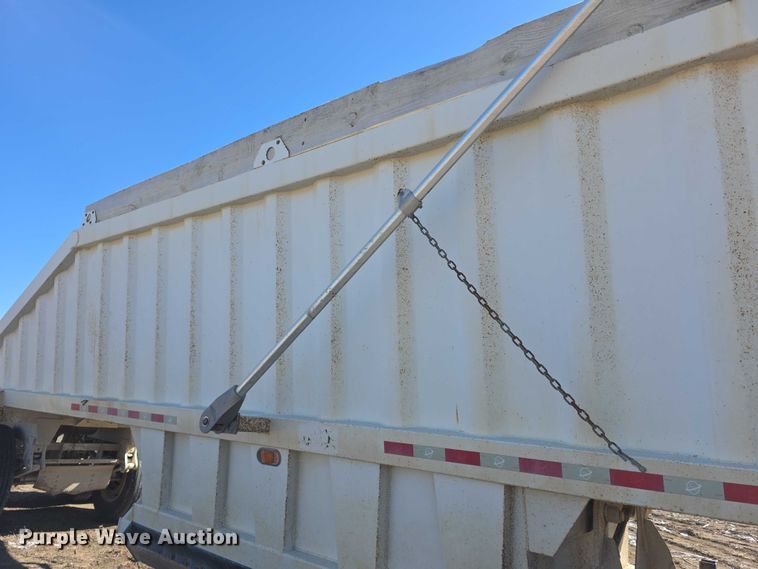 image for item FI0875 2015 Armor Lite SBD40LT bottom dump trailer