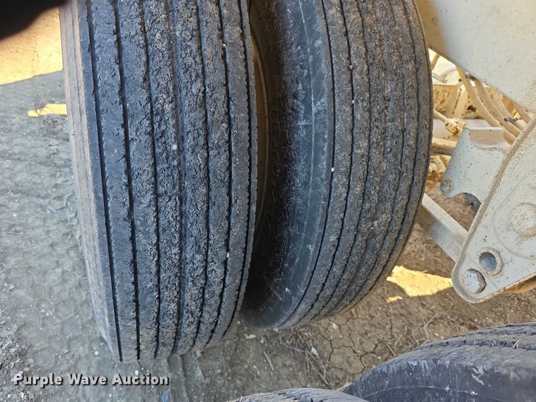 image for item FI0875 2015 Armor Lite SBD40LT bottom dump trailer