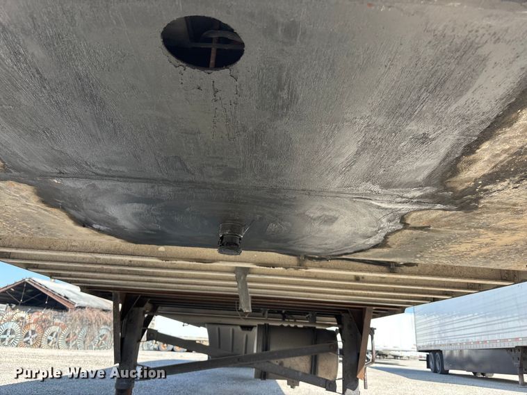 image for item FK0638 2020 Utility VS2RA refrigerated van trailer