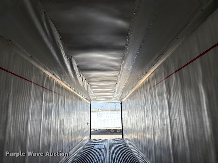 image for item FK0638 2020 Utility VS2RA refrigerated van trailer