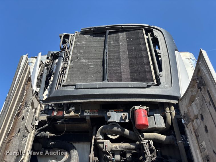 image for item FK0638 2020 Utility VS2RA refrigerated van trailer