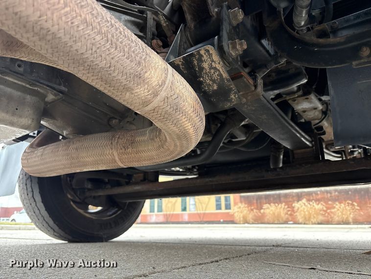 image for item FK1247 2017 Isuzu NPR HD box truck