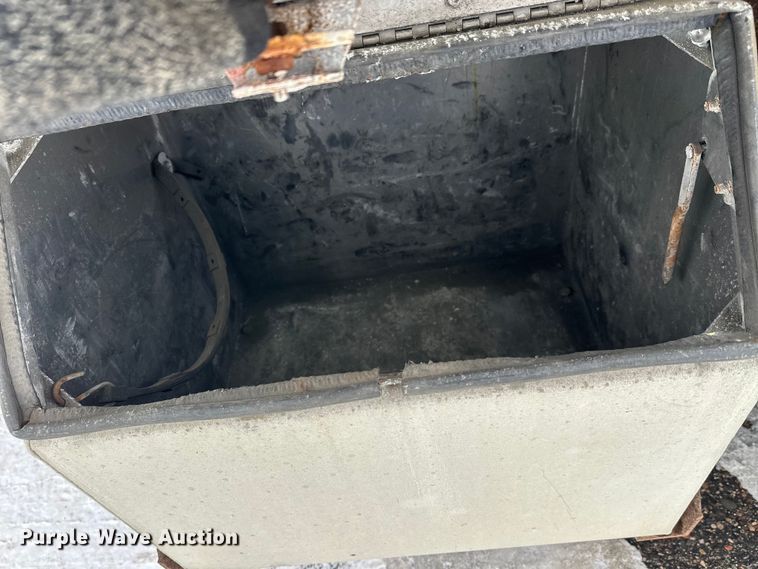 image for item FK1558 2015 Freightliner Cascadia semi truck