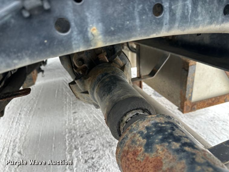 image for item FK1558 2015 Freightliner Cascadia semi truck