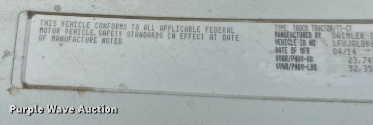 image for item FK1558 2015 Freightliner Cascadia semi truck