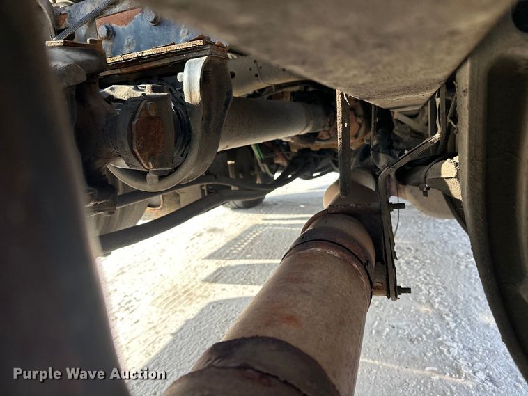 image for item FK1562 2014 Freightliner Cascadia semi truck