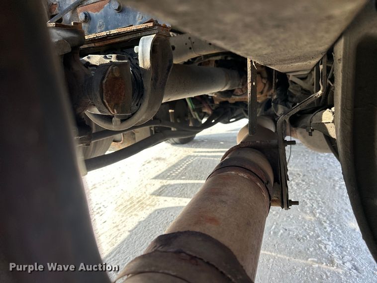 image for item FK1562 2014 Freightliner Cascadia semi truck