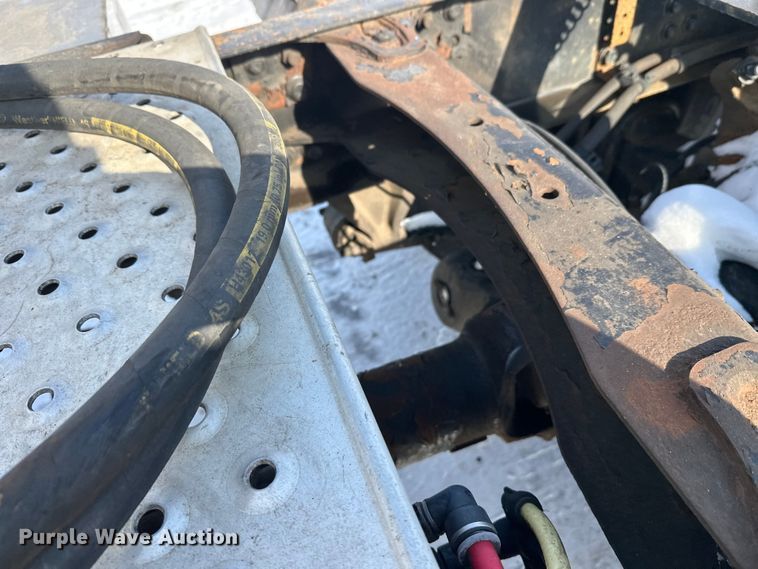 image for item FK1562 2014 Freightliner Cascadia semi truck