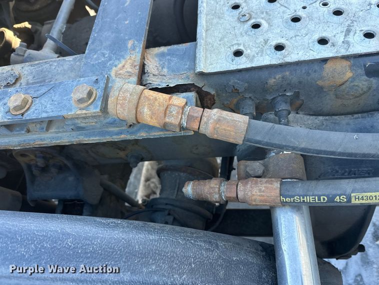 image for item FK1573 2015 Freightliner Cascadia  semi truck