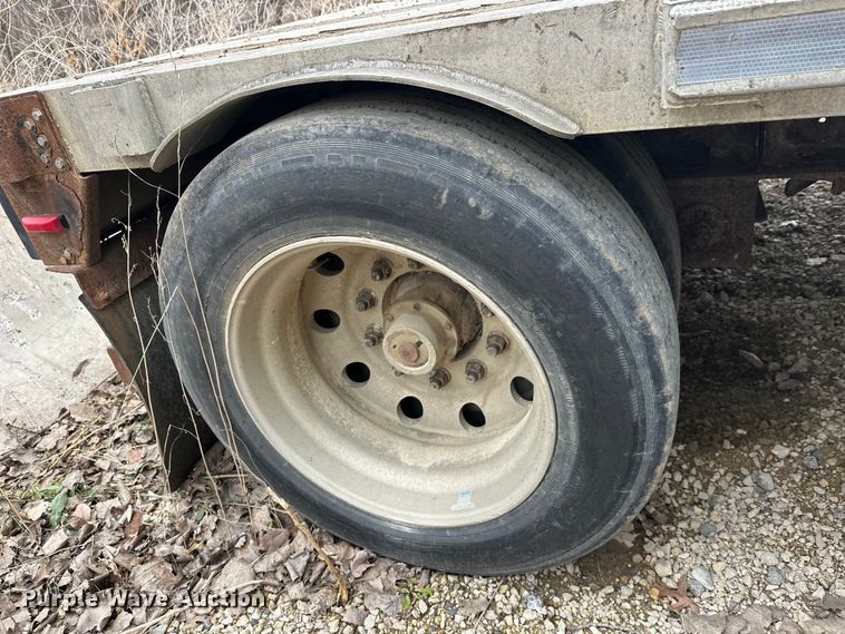 image for item FK1763 2005 Fontaine drop deck trailer