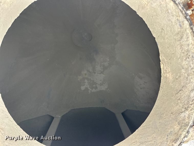 image for item FK1764 1989 Fruehauf HAB-T2-J 1000 pneumatic dry bulk trailer