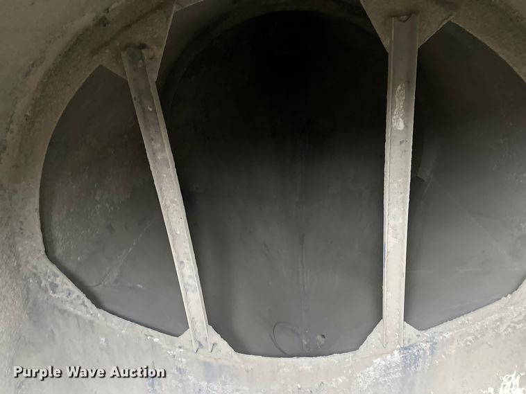 image for item FK1764 1989 Fruehauf HAB-T2-J 1000 pneumatic dry bulk trailer