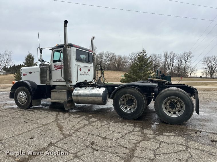 image for item FK1769 2006 Peterbilt 379 semi truck