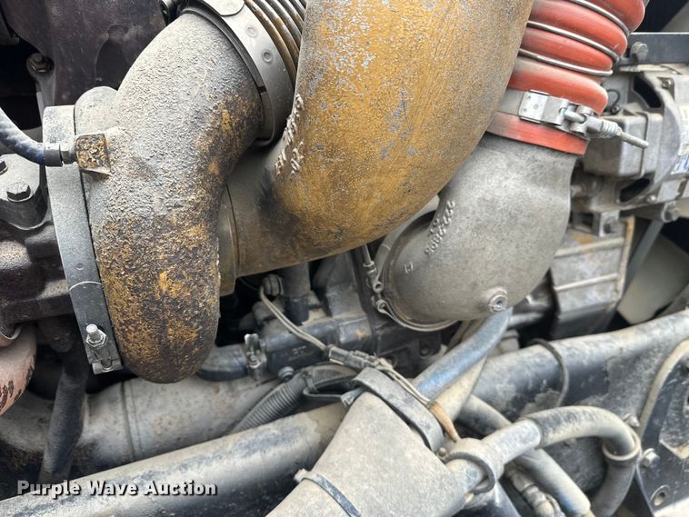 image for item FK1769 2006 Peterbilt 379 semi truck