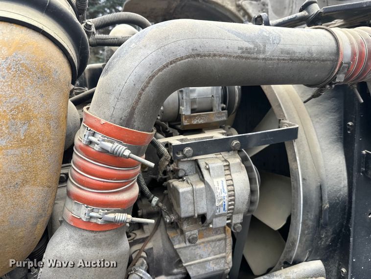 image for item FK1769 2006 Peterbilt 379 semi truck