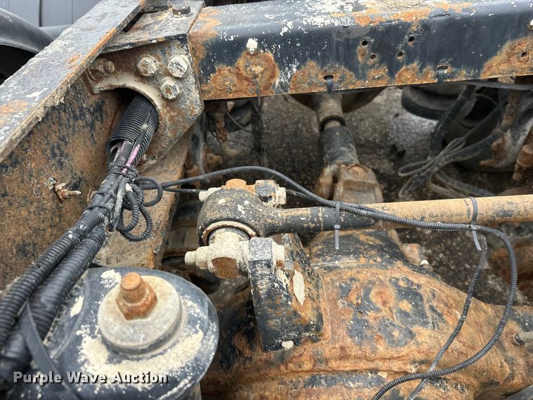 image for item FK1770 1999 Peterbilt 379 semi truck