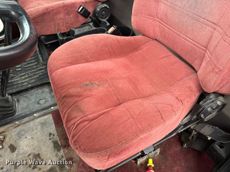 image for item FK1770 1999 Peterbilt 379 semi truck