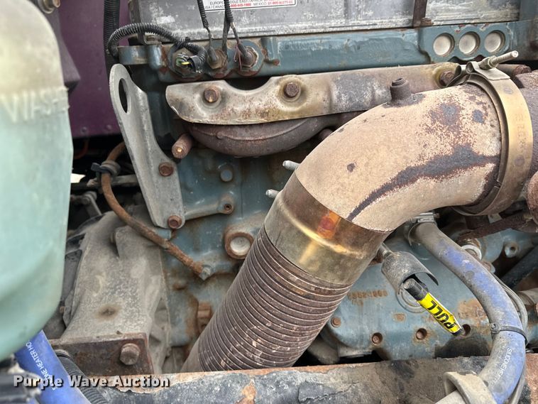 image for item FK1770 1999 Peterbilt 379 semi truck