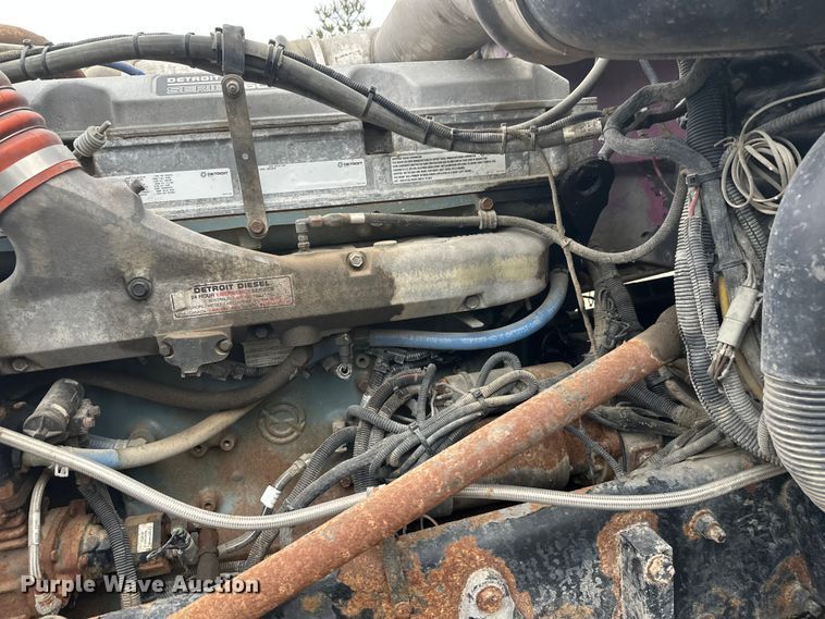 image for item FK1770 1999 Peterbilt 379 semi truck