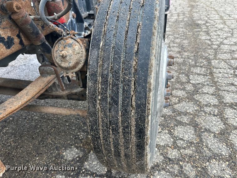 image for item FK1770 1999 Peterbilt 379 semi truck