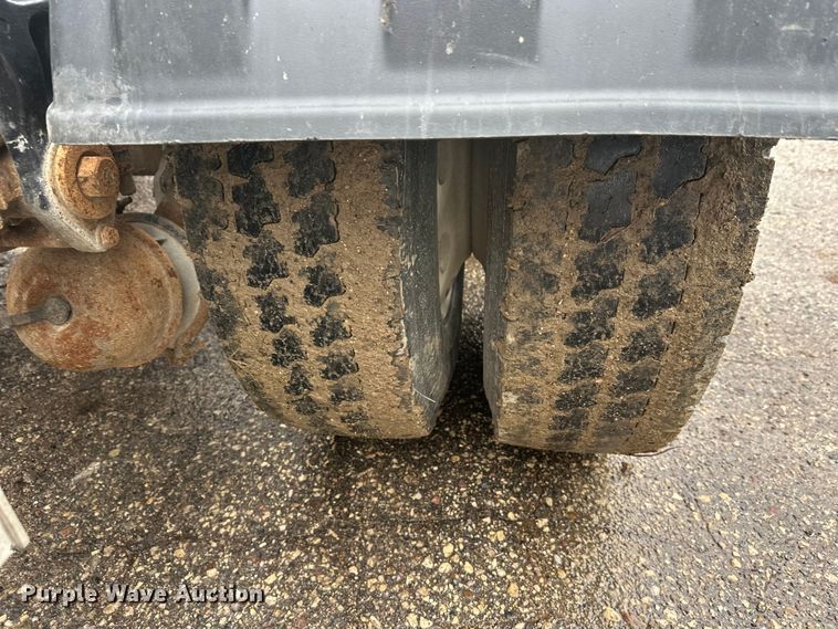 image for item FK1770 1999 Peterbilt 379 semi truck