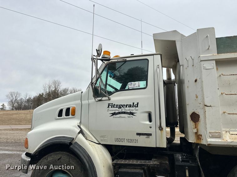 image for item FK1771 2001 Sterling L9500 dump truck
