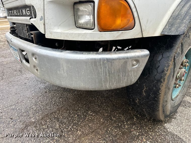 image for item FK1771 2001 Sterling L9500 dump truck