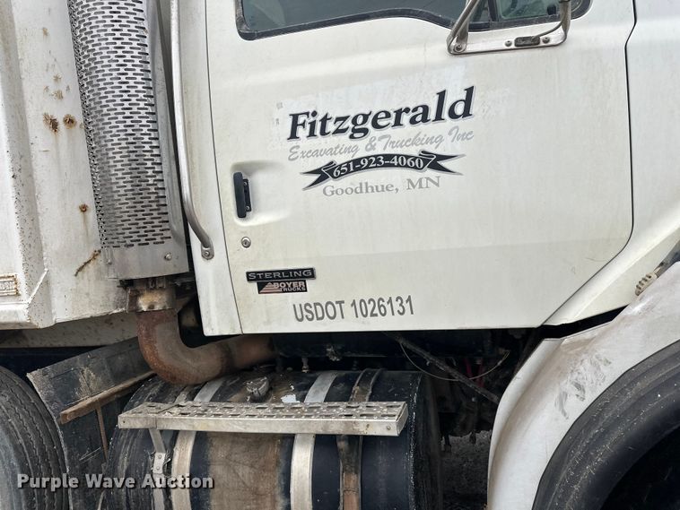 image for item FK1771 2001 Sterling L9500 dump truck