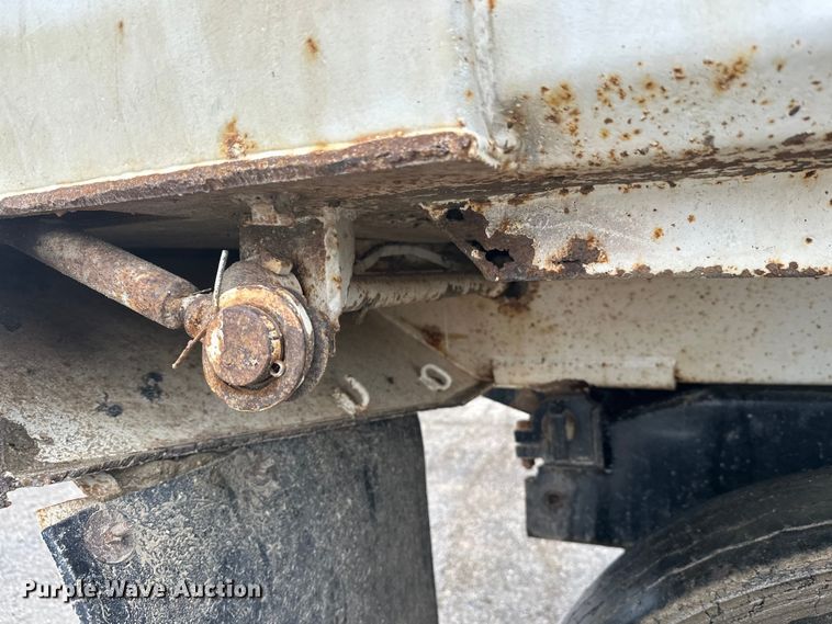 image for item FK1771 2001 Sterling L9500 dump truck