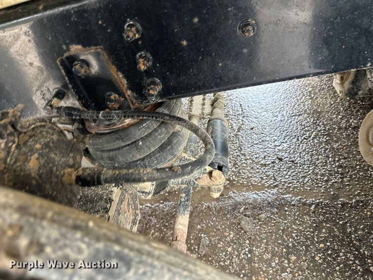 image for item FK1771 2001 Sterling L9500 dump truck