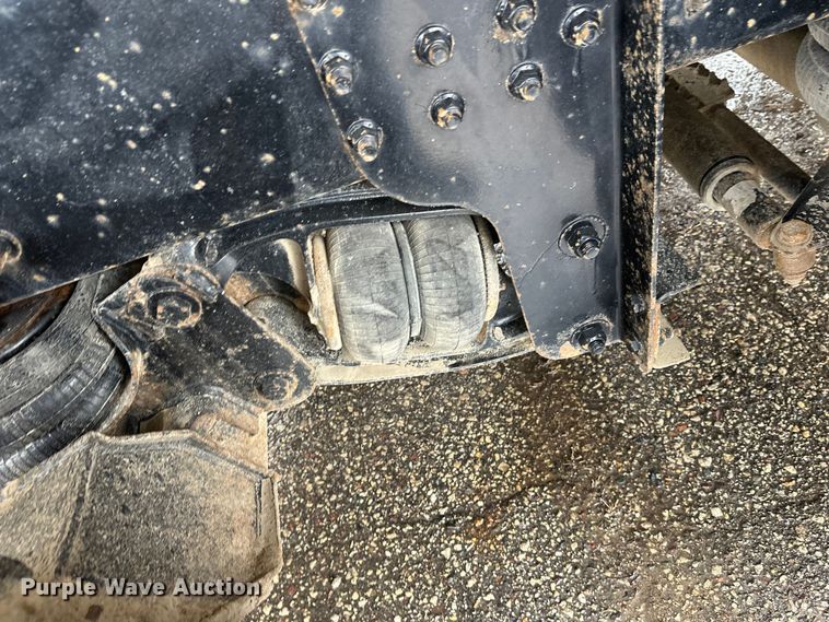 image for item FK1771 2001 Sterling L9500 dump truck