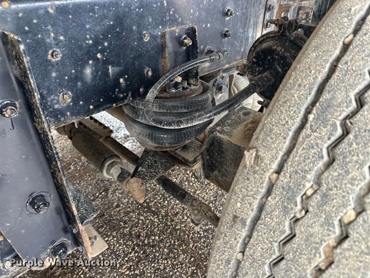 image for item FK1771 2001 Sterling L9500 dump truck